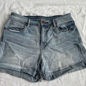 Levi denizen stretch high waist shorts